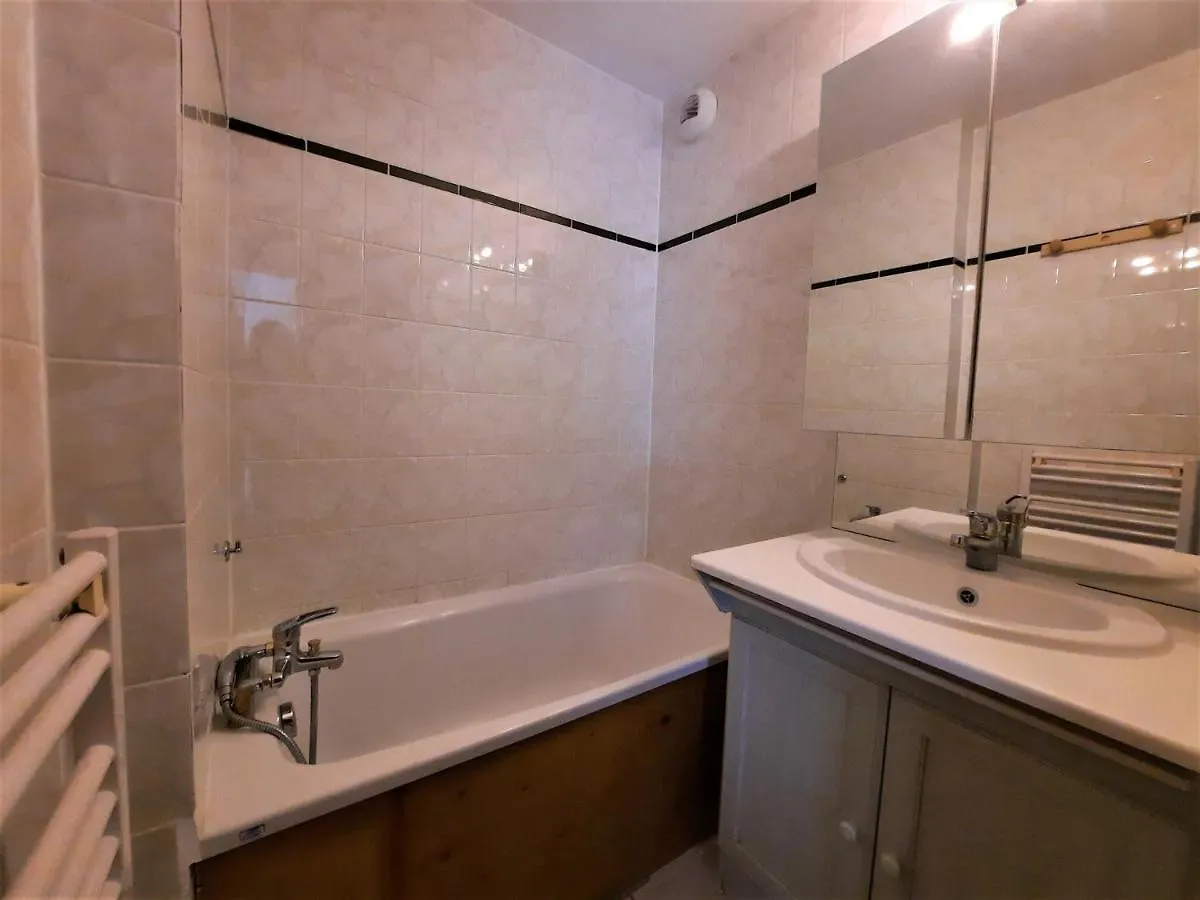Appartement 6 Personnes Aux Pieds Des Pistes, Animaux Admis - Fr-1-452-4 Saint-Martin-de-Belleville Apartment